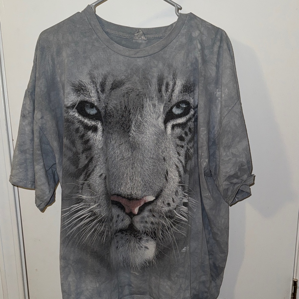 Gray T-Shirt with Tiger Face Design